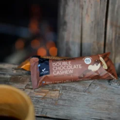 Foodin Clean & Real Double Chocolate Cashew - Proteiinipatukka - HUOM Päiväys 01/2027