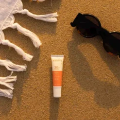 Laboratoires de Biarritz Lip Balm SPF30 - Huulivoide 15 ml - erä