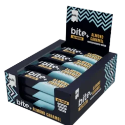 Puls Nutrition Bite+ Almond Caramel - Proteiinipatukka Manteli Karamelli 12 x 50 g TUKKUPAKKAUS - HUOM Päiväys 12/2026