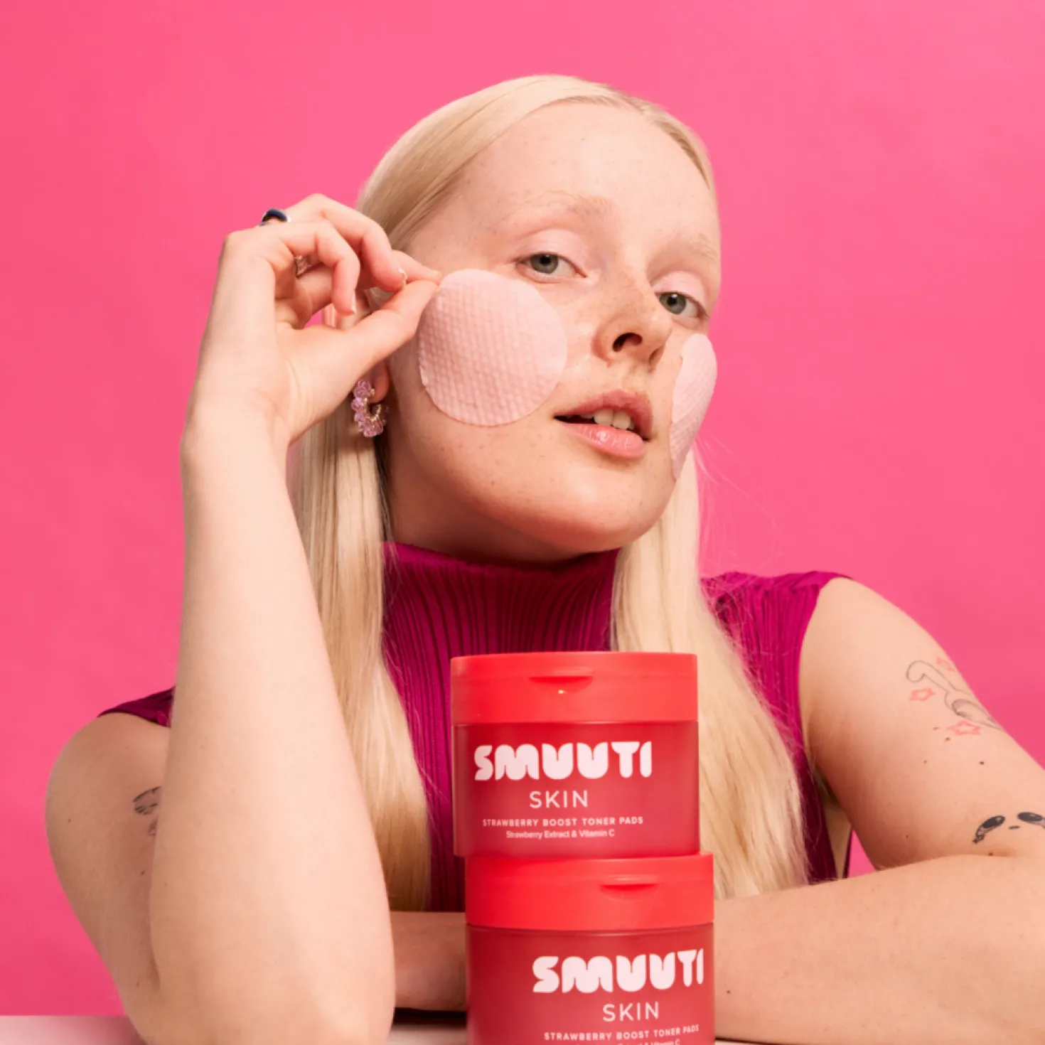 Smuuti Skin Strawberry Boost Toner Pads - Kasvovesilaput 60 kpl